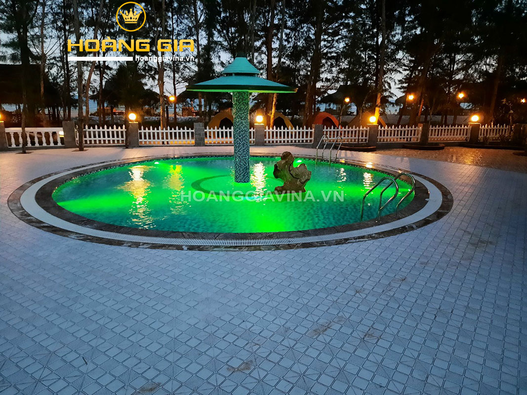 Đèn led bể bơi tròn ánh sáng xanh lá cây